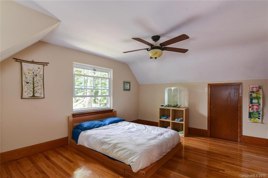204 Midland Avenue - Photo 16