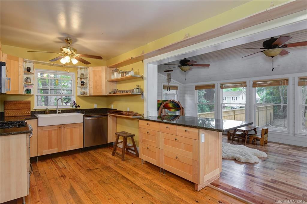 204 Midland Avenue - Photo 10