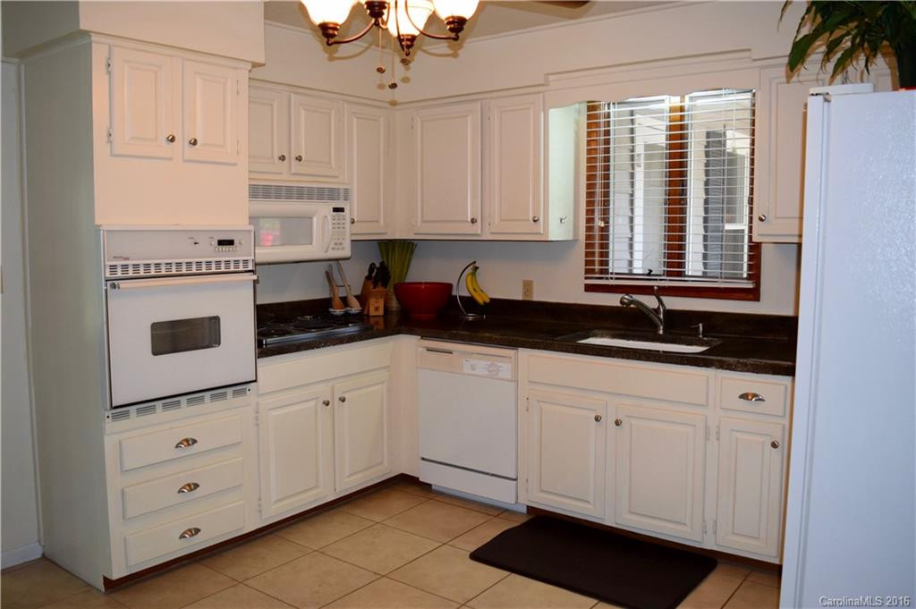 383 Balsam Drive - Photo 12