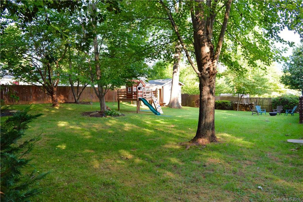 383 Balsam Drive - Photo 5