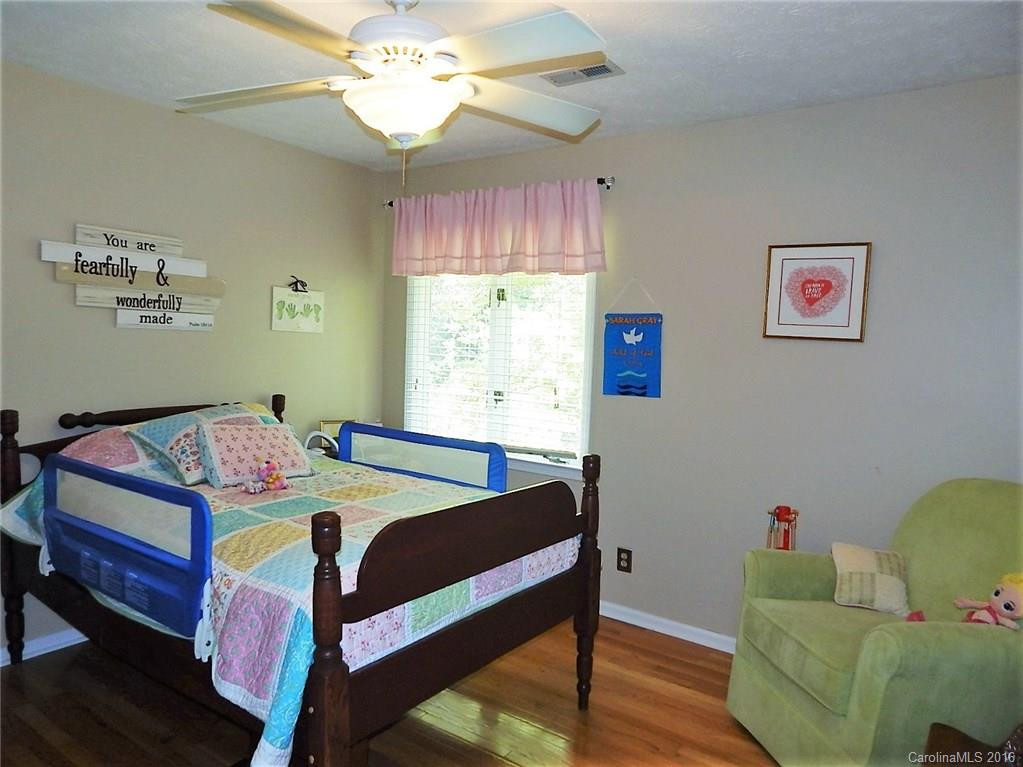 91 Spring Cove Drive - Photo 14