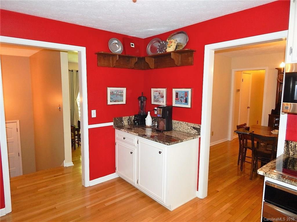 91 Spring Cove Drive - Photo 5