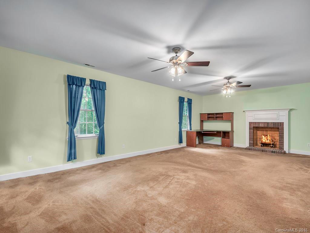 24 Glen Crest Drive #9 - Photo 16