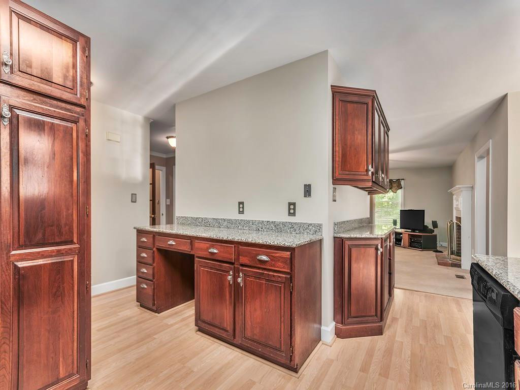 24 Glen Crest Drive #9 - Photo 7