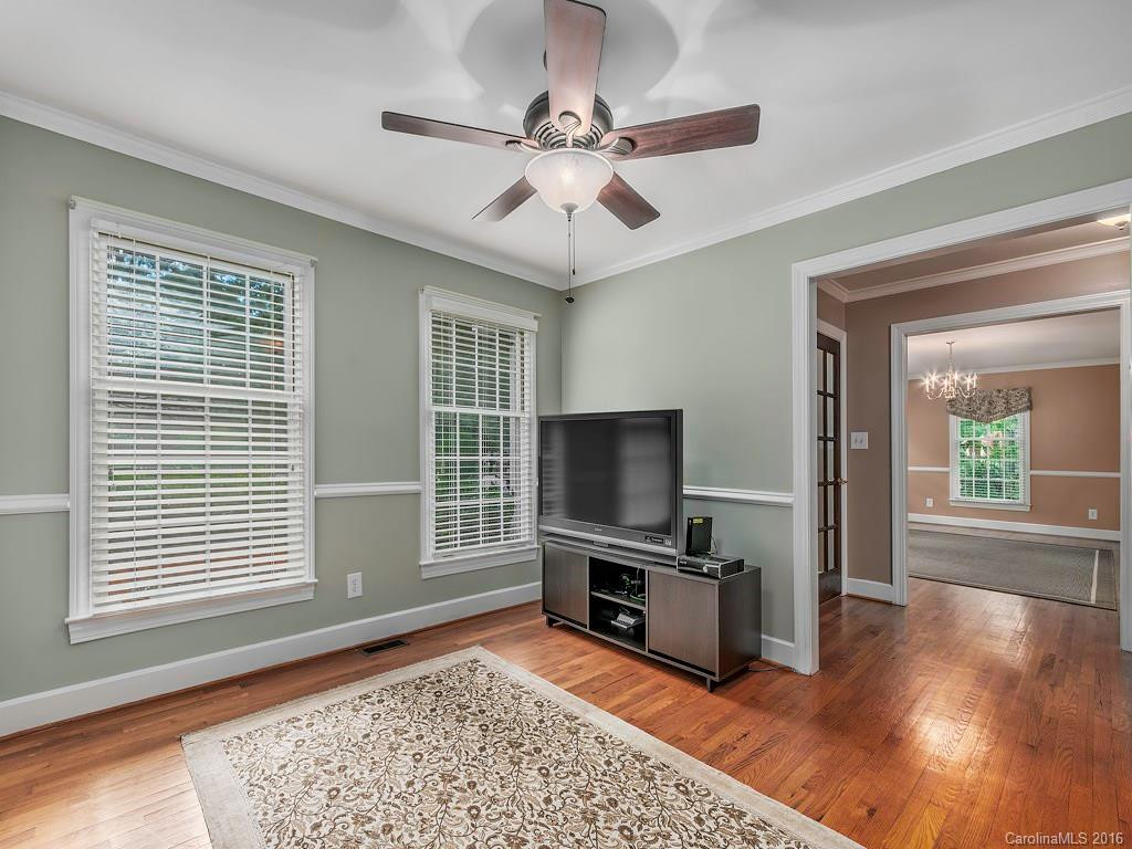 24 Glen Crest Drive #9 - Photo 8