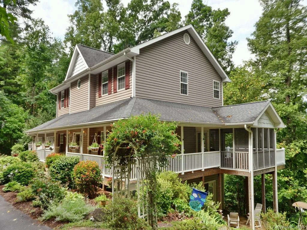 101 Sunny Ridge Drive