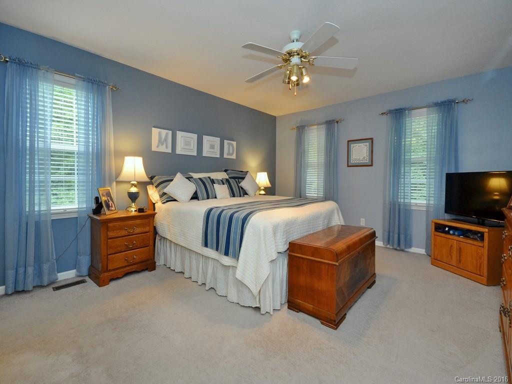 101 Sunny Ridge Drive - Photo 13