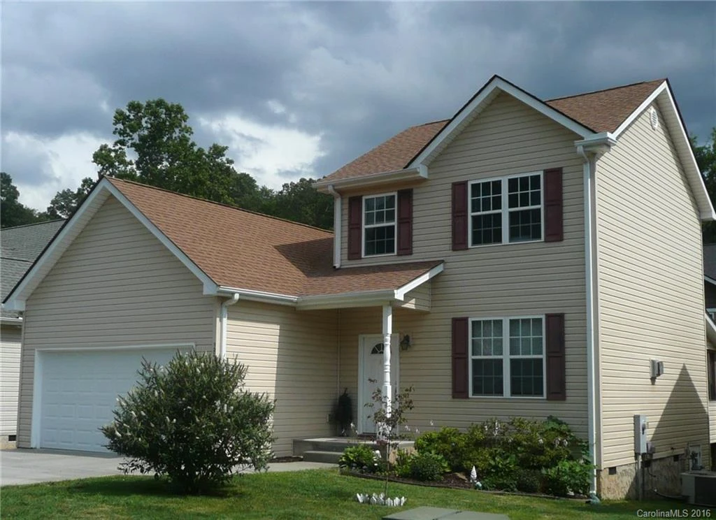 122 Woodcreek Circle