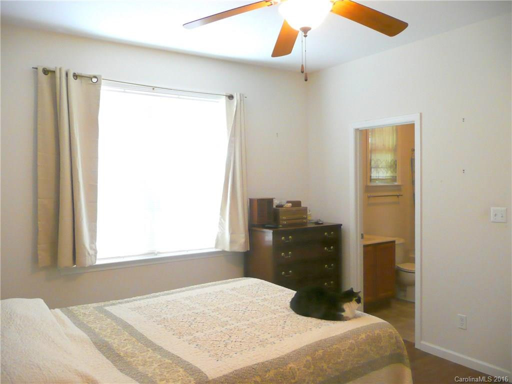122 Woodcreek Circle - Photo 12