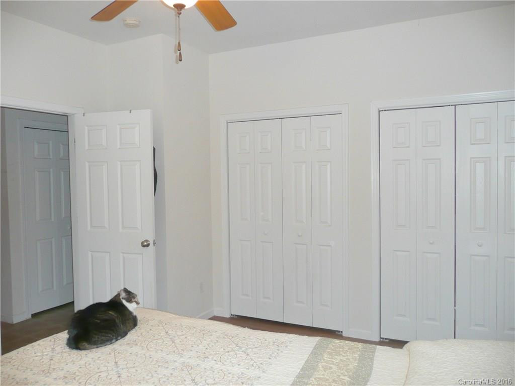 122 Woodcreek Circle - Photo 13