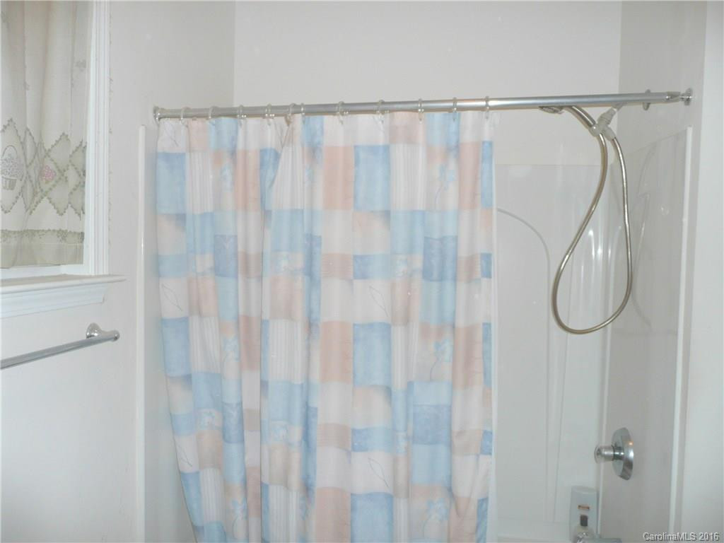 122 Woodcreek Circle - Photo 17