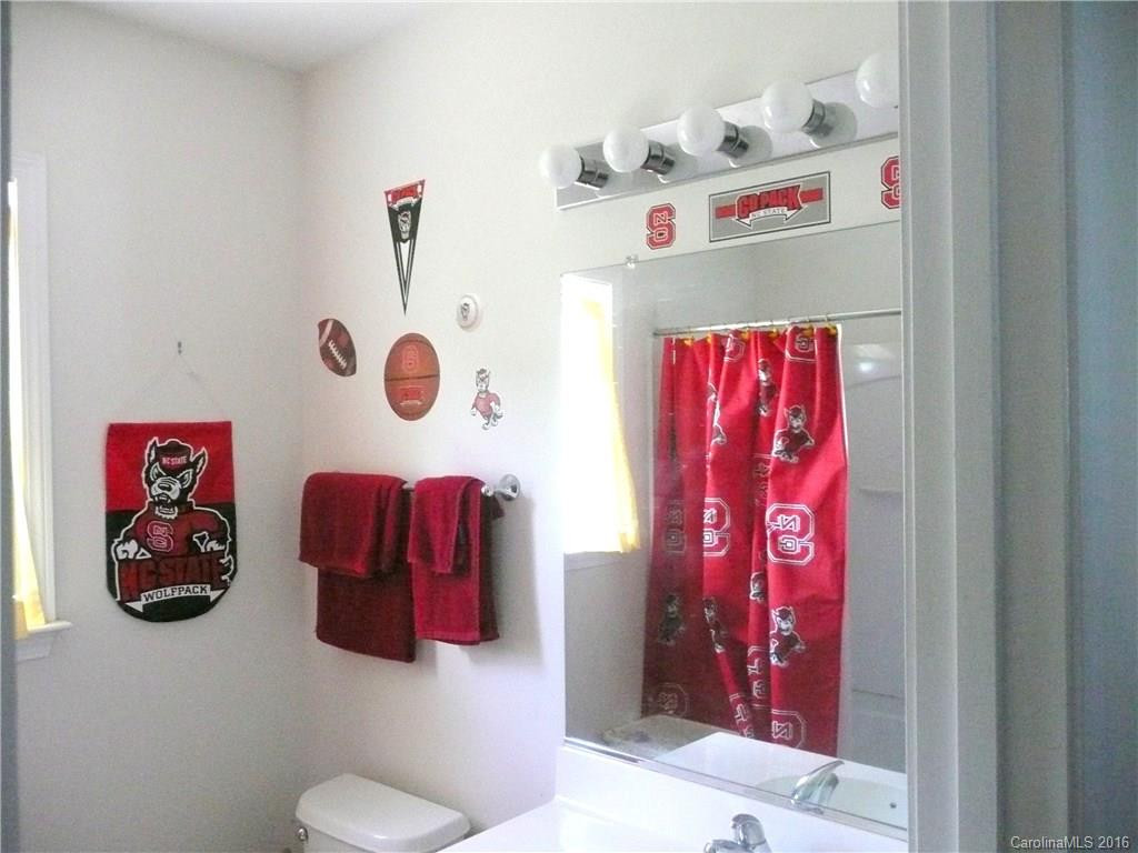122 Woodcreek Circle - Photo 18