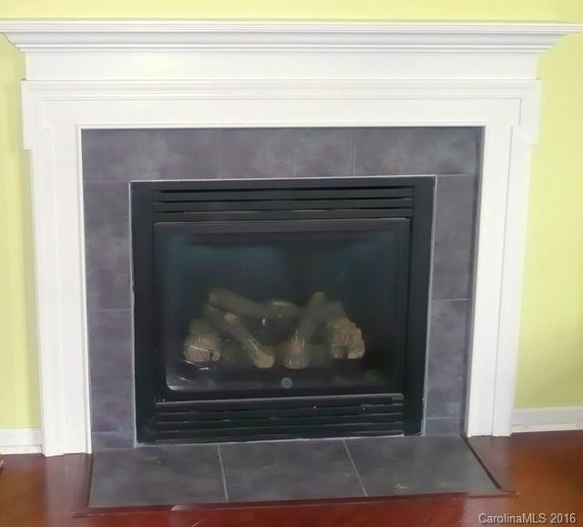 122 Woodcreek Circle - Photo 4