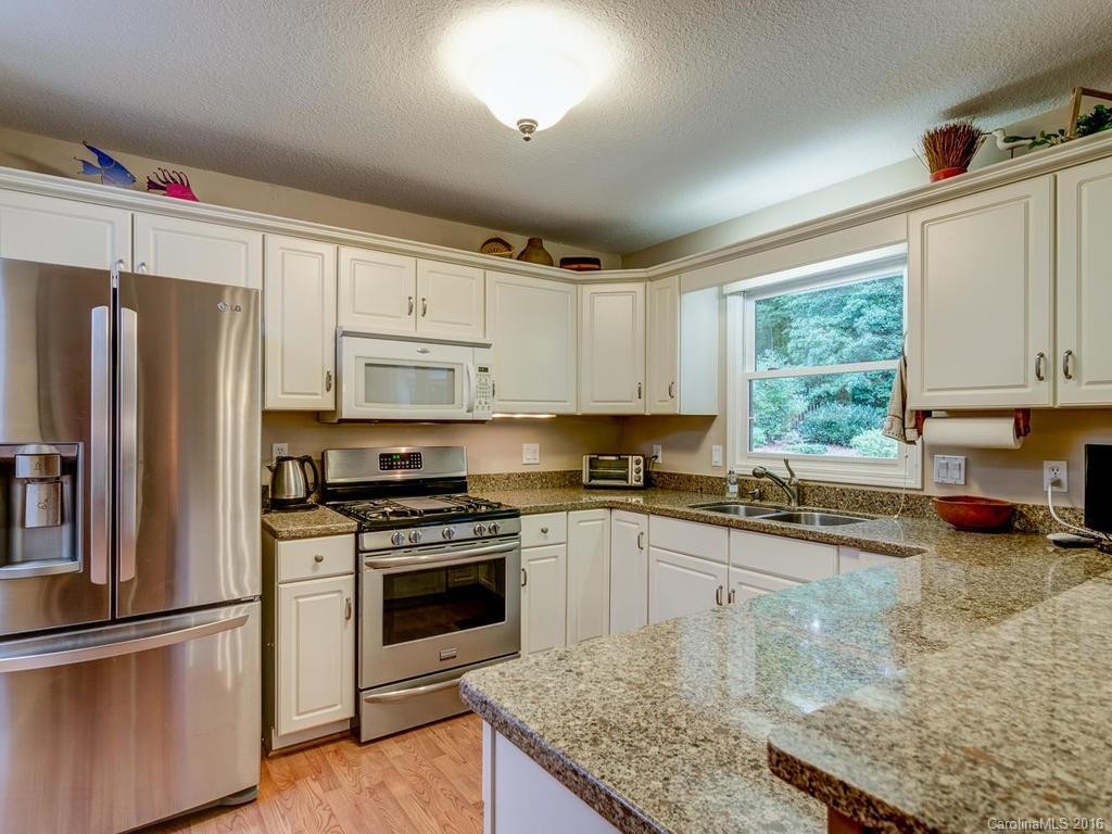 67 Forest Lake Drive - Photo 10