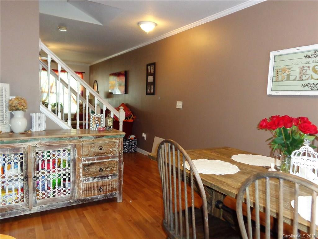 170 Wiltshire Circle #37 - Photo 11