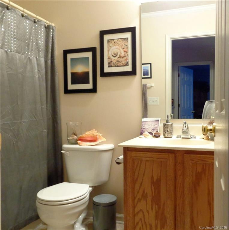 170 Wiltshire Circle #37 - Photo 18