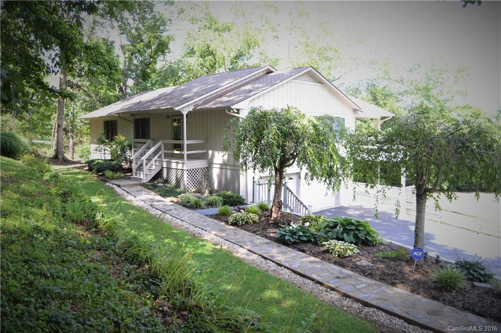 14 Carolewood Drive