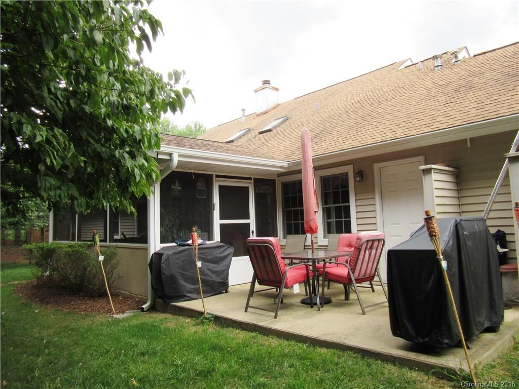 1054 Saddlebrook Drive #42 - Photo 13