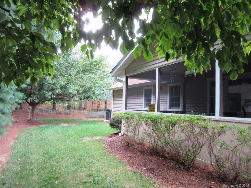 1054 Saddlebrook Drive #42 - Photo 14