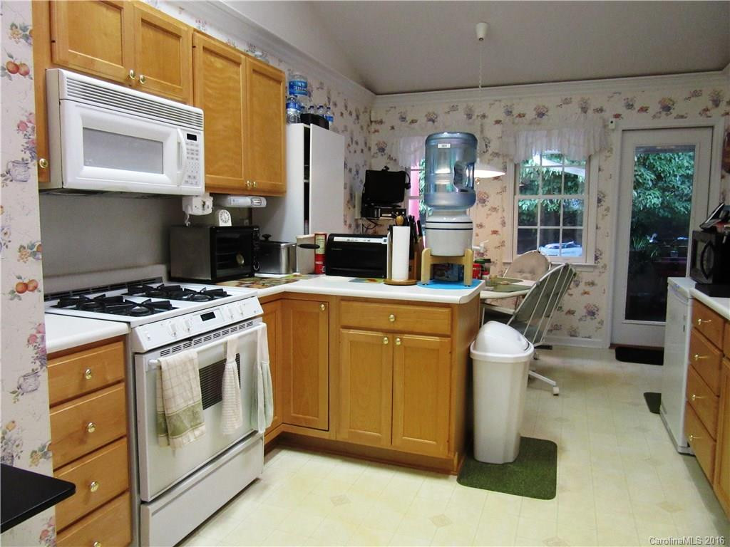 1054 Saddlebrook Drive #42 - Photo 5