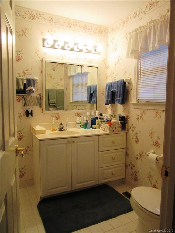 1054 Saddlebrook Drive #42 - Photo 8