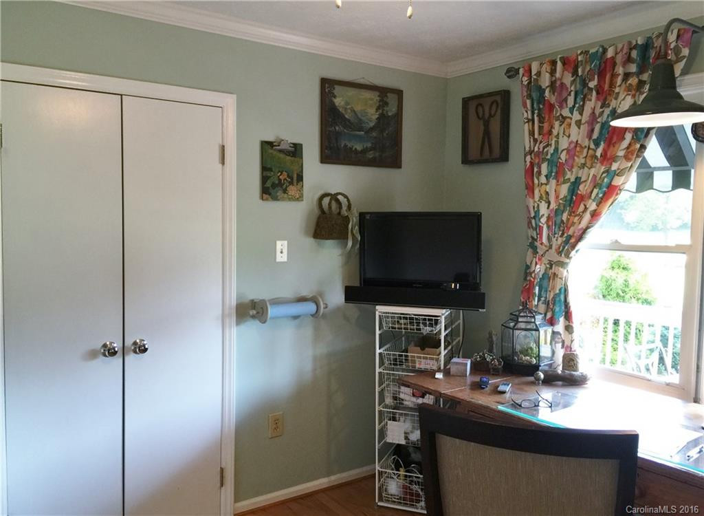 518 Tomahawk Avenue - Photo 11