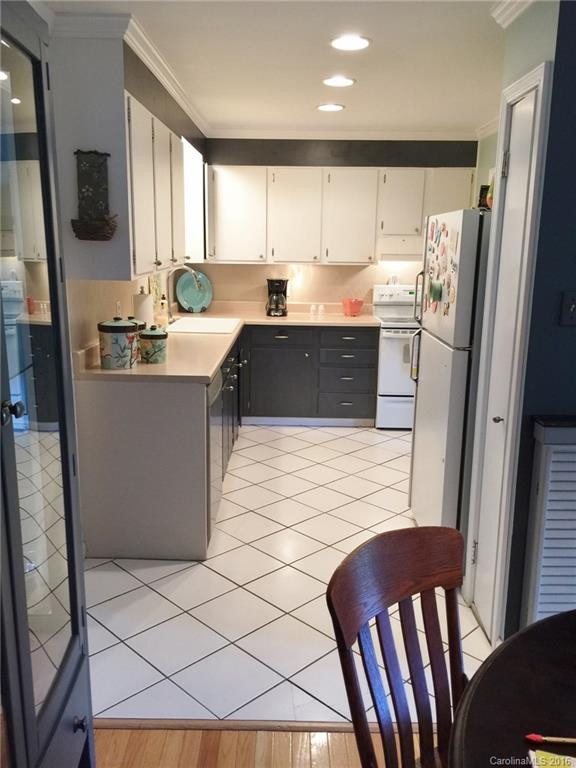 518 Tomahawk Avenue - Photo 5