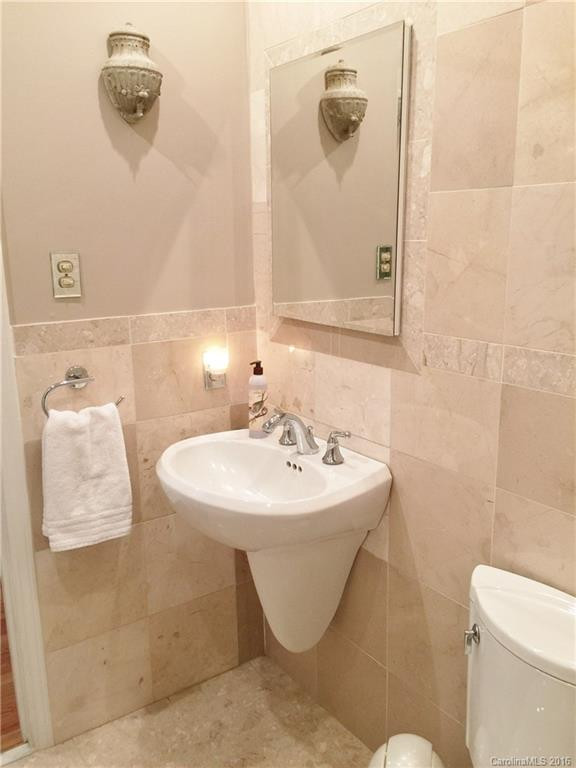 518 Tomahawk Avenue - Photo 9