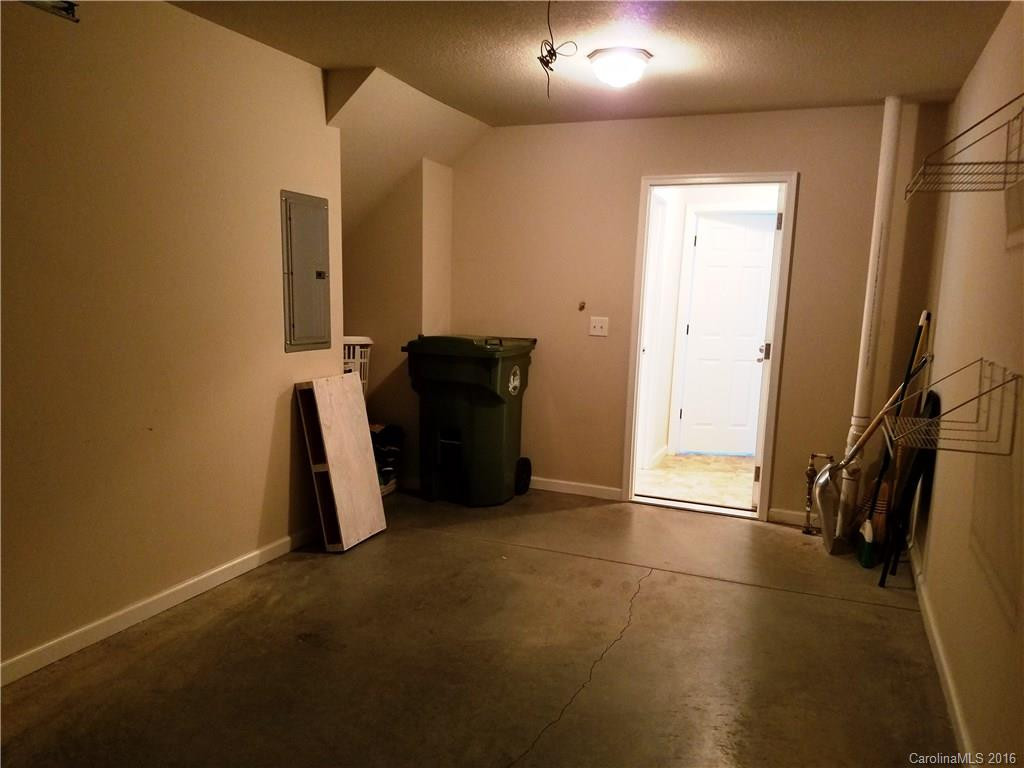 21 Macy Way #- - Photo 17