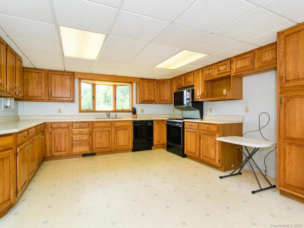 1178 Bailey Street - Photo 11