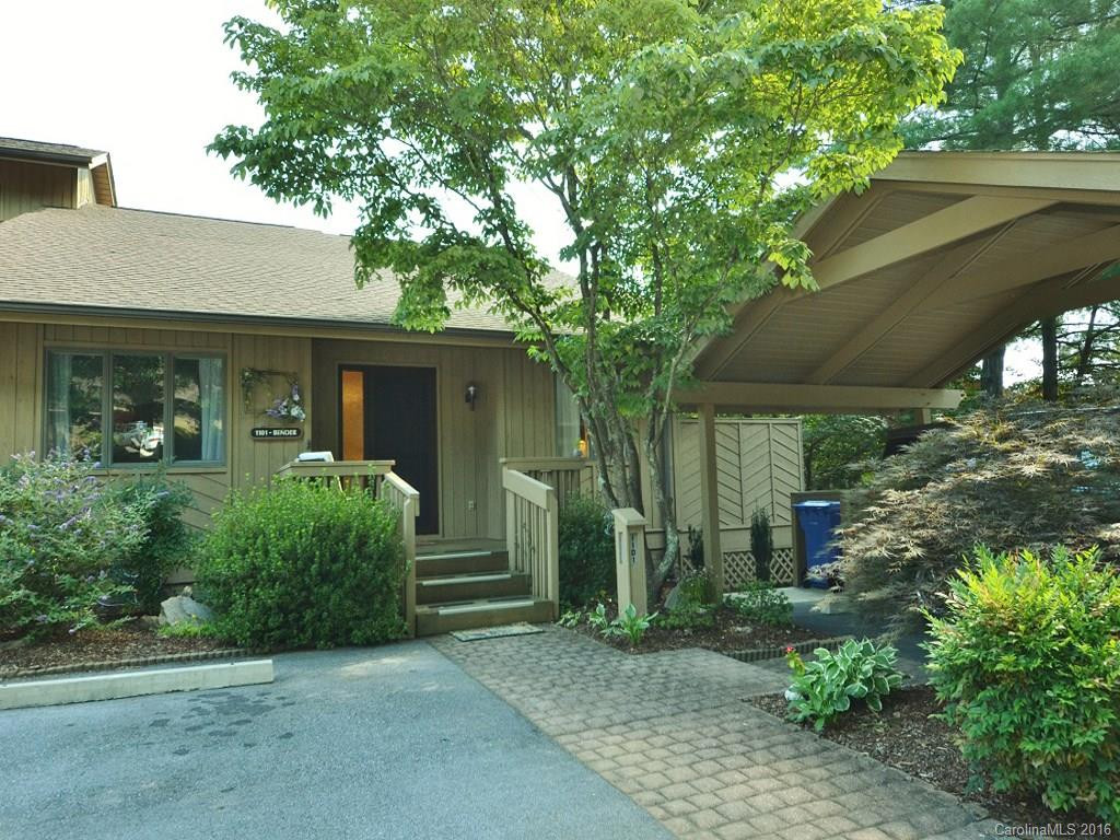 1101 Red Oak Drive #1101