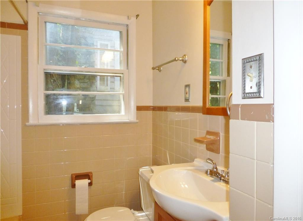 32 Cherry Street #8 - Photo 16