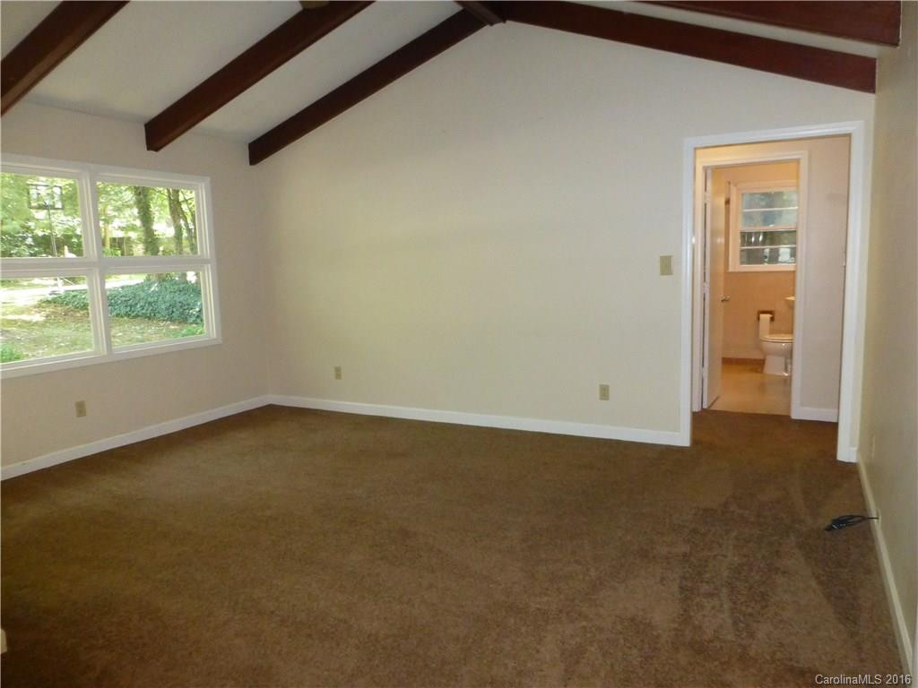 32 Cherry Street #8 - Photo 4