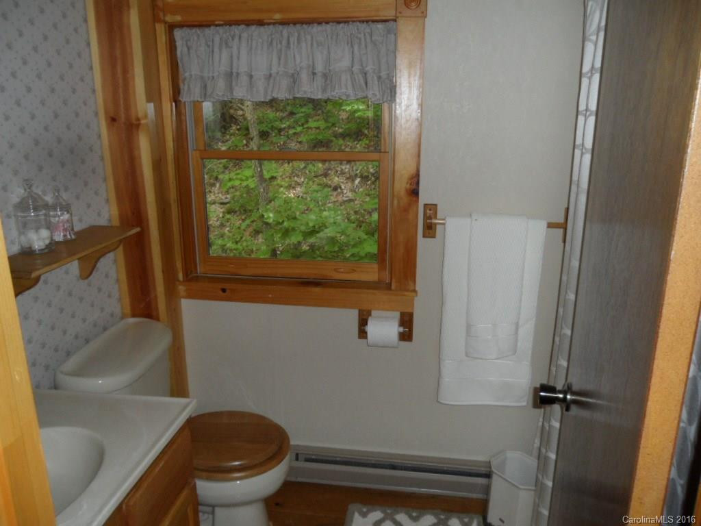 375 Daly Drive - Photo 17
