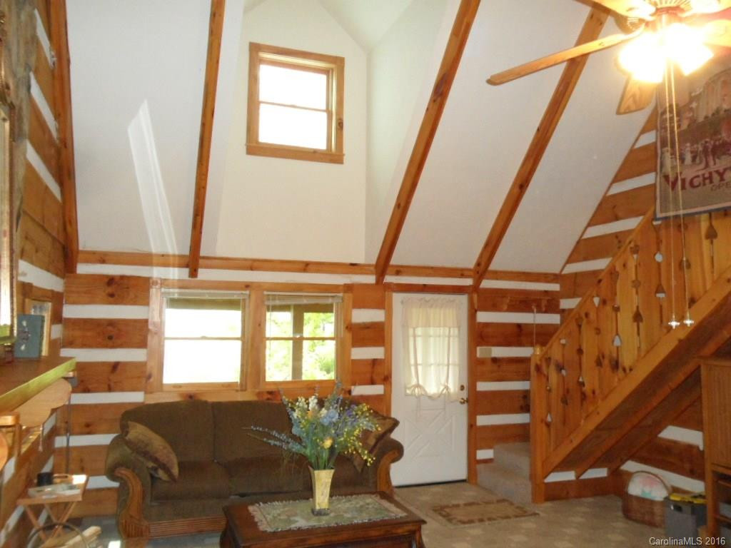 375 Daly Drive - Photo 9