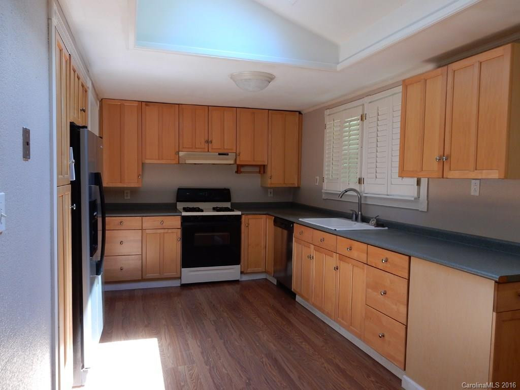 185 Warren Creek Road - Photo 3