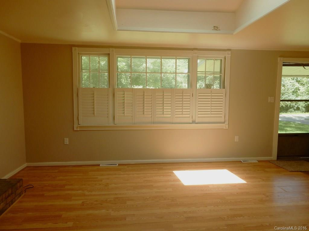 185 Warren Creek Road - Photo 8