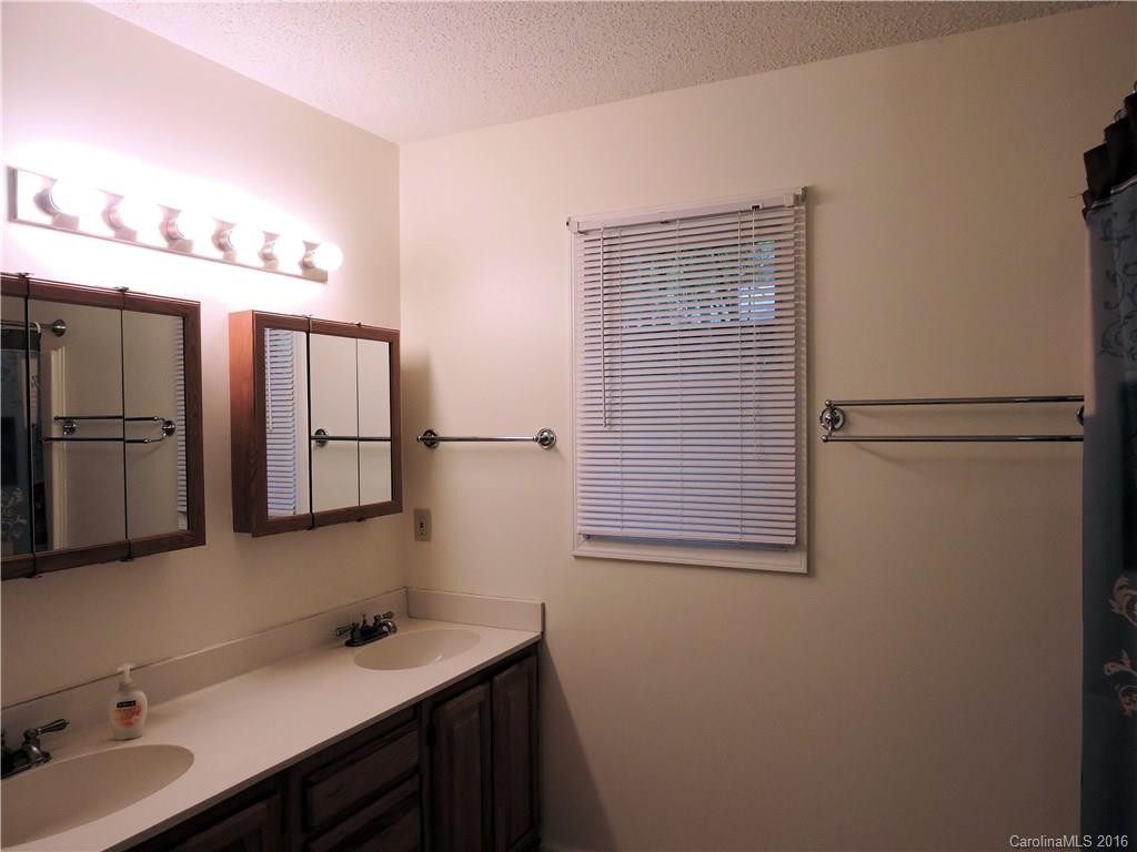 21 Clifford Drive - Photo 12