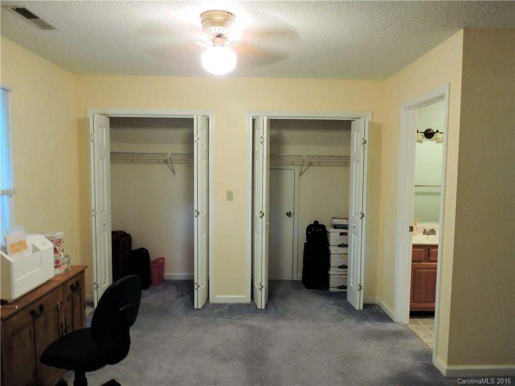 21 Clifford Drive - Photo 18