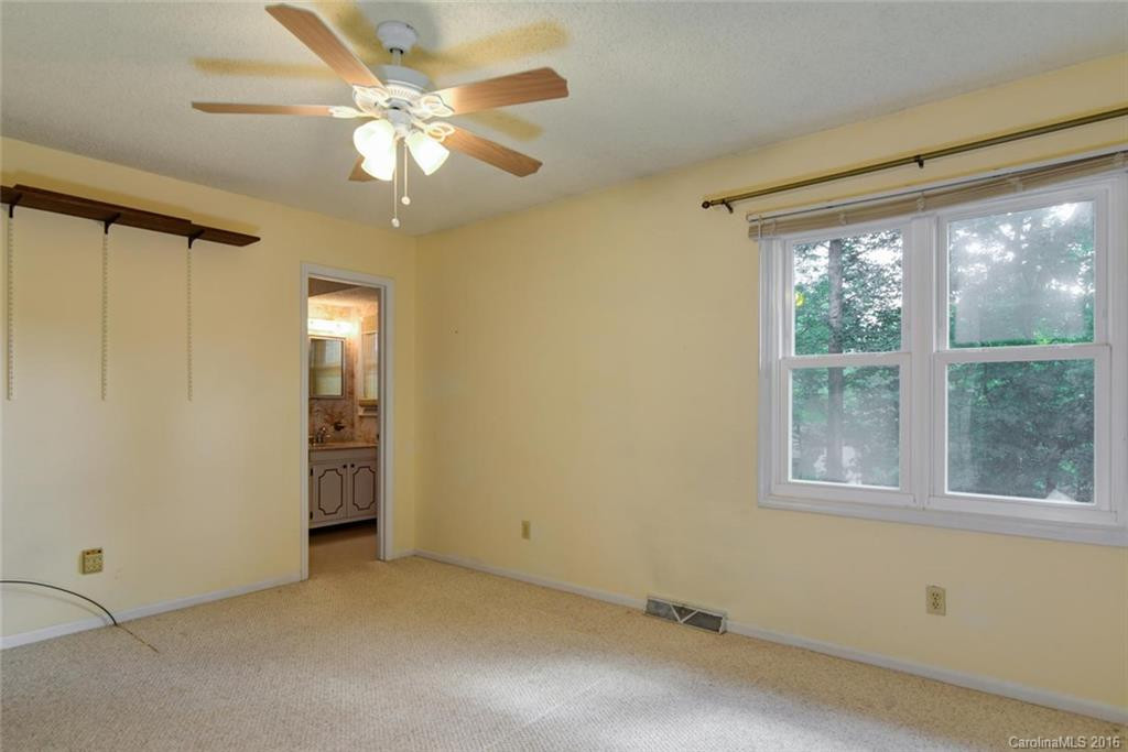 39 Golden Oaks Lane - Photo 14