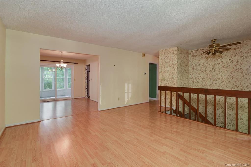 39 Golden Oaks Lane - Photo 4