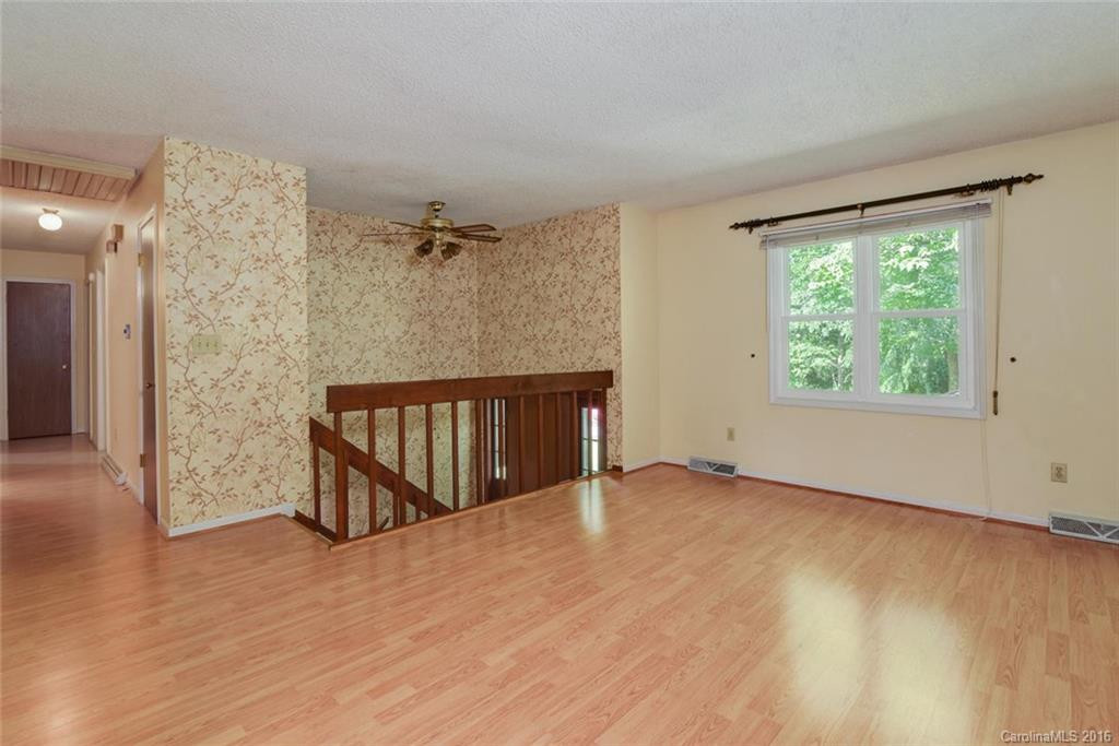 39 Golden Oaks Lane - Photo 5