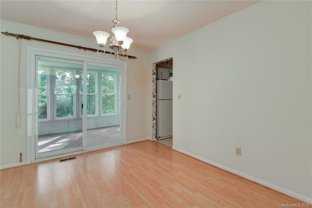 39 Golden Oaks Lane - Photo 6
