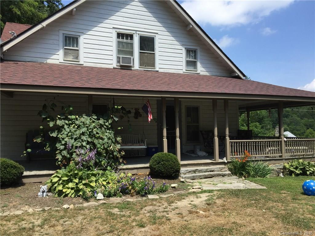 1444 Middle Fork Road - Photo 4