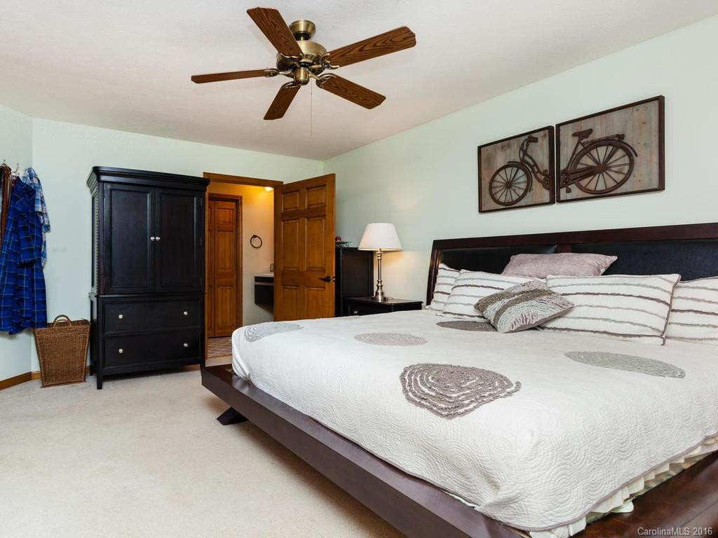 344 Laurel Park Place - Photo 11