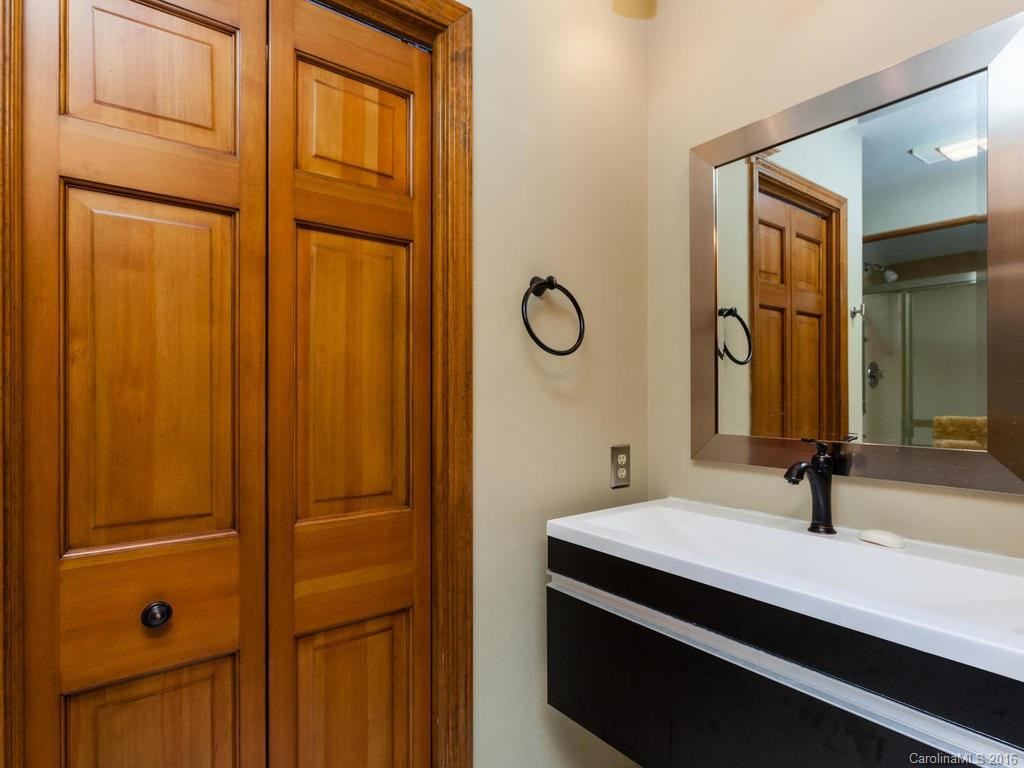 344 Laurel Park Place - Photo 12