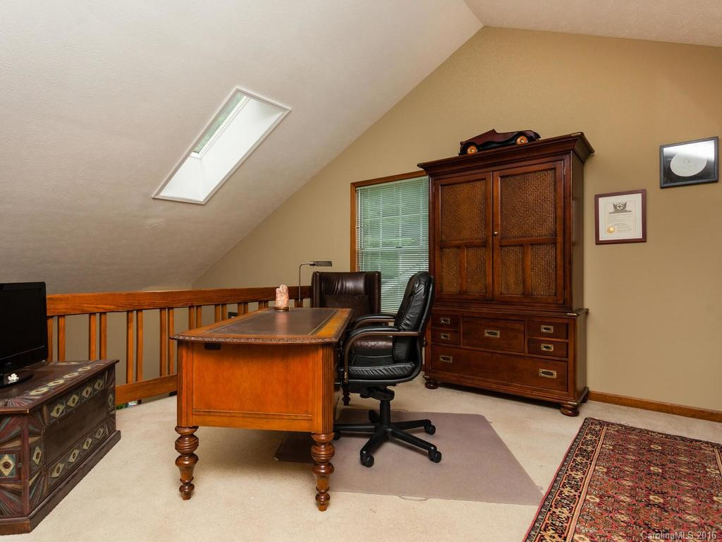 344 Laurel Park Place - Photo 15