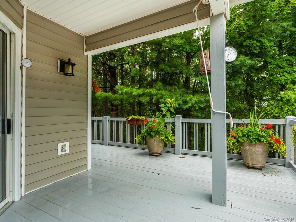 344 Laurel Park Place - Photo 16