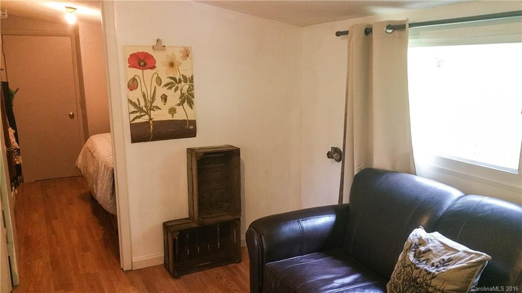 8 Shirleys Way - Photo 3