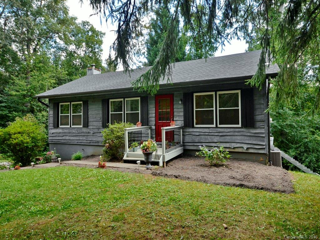 215 Pine Tree Court